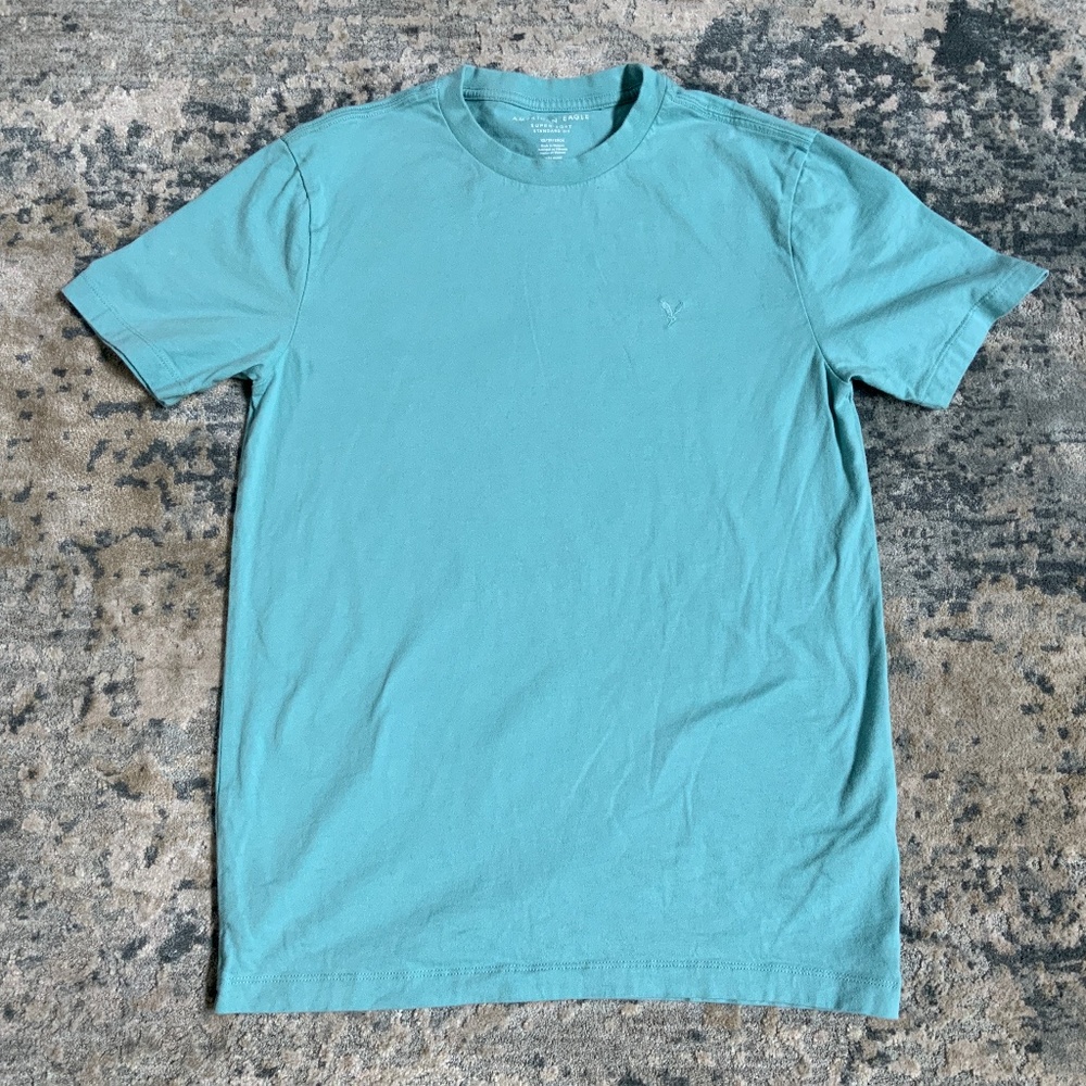 American Eagle Outfitters men’s super soft standard fit T-shirt XS